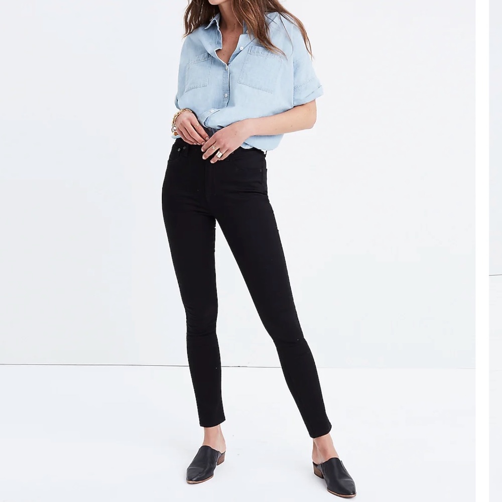 Petite 10" High-Rise Skinny Jeans in Carbondale Wash